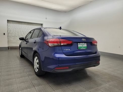Used 2018 Kia Forte LX w/ LX Popular Package image 6