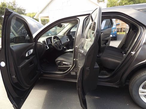 Used 2016 Chevrolet Equinox LS w/ LPO, Protection Package FWD image 12