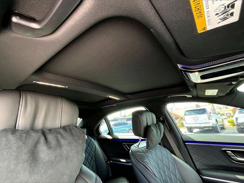 Used 2025 Mercedes-Benz S 580 4MATIC Sedan image 27
