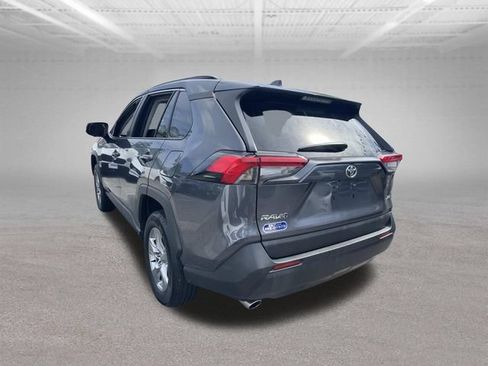 Used 2024 Toyota RAV4 XLE FWD image 11