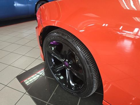 Used 2017 Dodge Charger R/T w/ Plus Group image 33