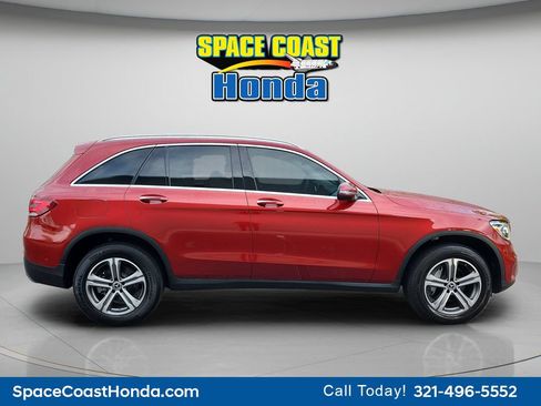 Used 2022 Mercedes-Benz GLC 300 4MATIC image 13