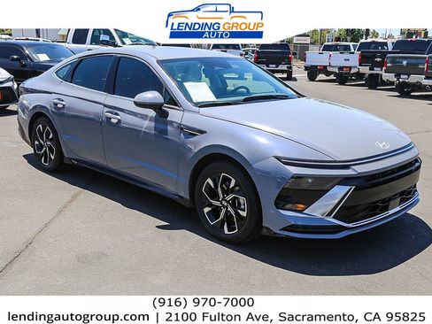 Used 2025 Hyundai Sonata SEL FWD image 5