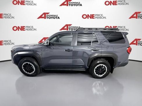 Certified 2025 Toyota 4Runner TRD Off-Road AWD/4WD image 5
