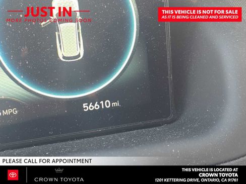 Used 2019 Toyota Camry SE w/ Audio Package FWD image 5