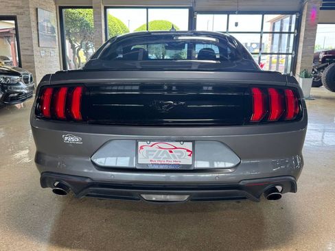 Used 2022 Ford Mustang Coupe w/ Equipment Group 101A RWD image 7