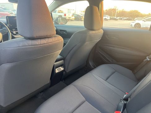 Used 2025 Toyota Corolla LE image 11