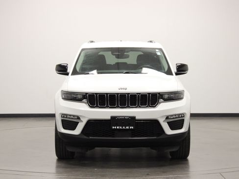 Used 2023 Jeep Grand Cherokee Limited AWD/4WD image 3