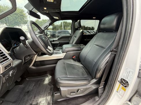 Used 2016 Ford F150 Lariat AWD/4WD image 29