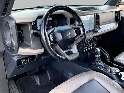 Used 2024 Ford Bronco Big Bend AWD/4WD image 16