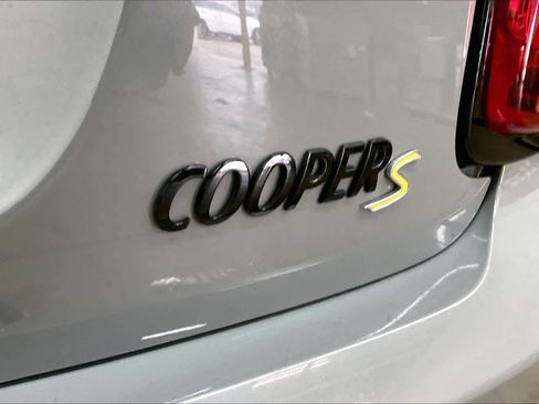 Used 2023 MINI Cooper SE image 11