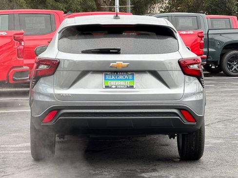 New 2026 Chevrolet Trax LS w/ LS Convenience Package image 4