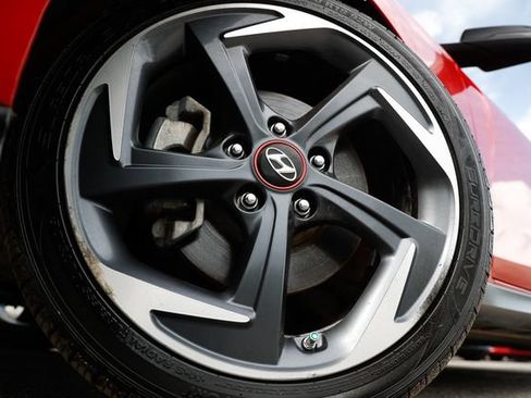 Used 2019 Hyundai Veloster Turbo Ultimate FWD image 33