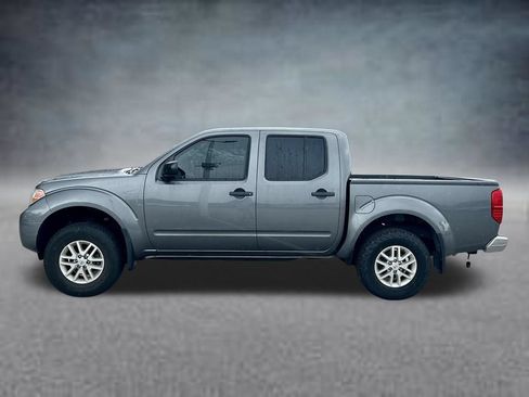 Used 2020 Nissan Frontier SV RWD image 9