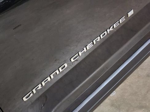 Used 2022 Jeep Grand Cherokee L Limited w/ Luxury Tech Group II RWD image 25