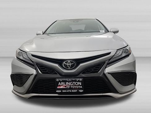 Used 2022 Toyota Camry XSE FWD image 10