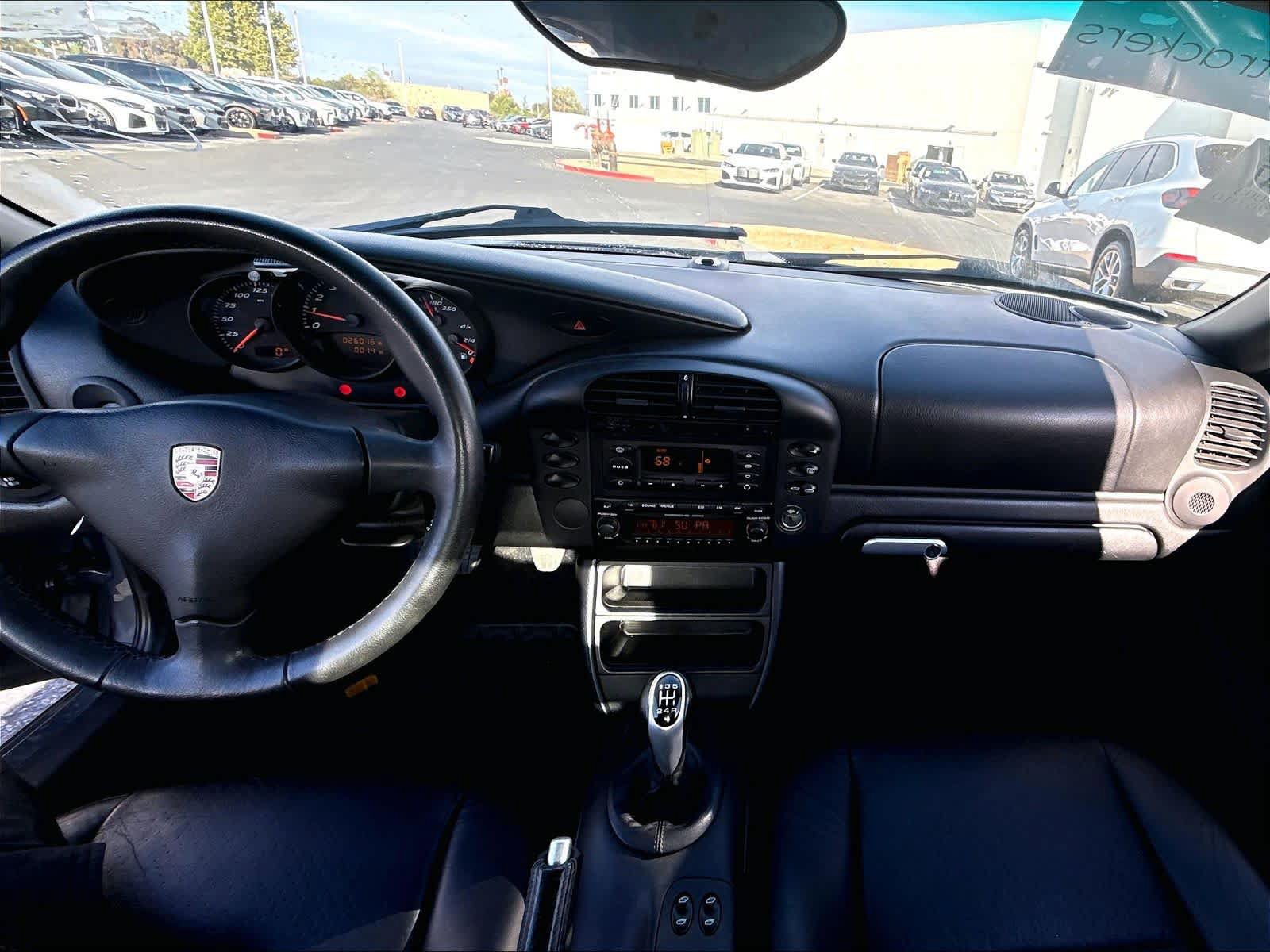 Used 2003 Porsche Boxster RWD image 9