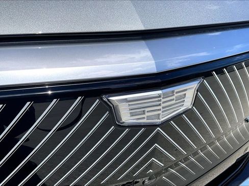 New 2026 Cadillac Lyriq Premium Luxury w/ LPO, Floor Liner Package AWD/4WD image 36