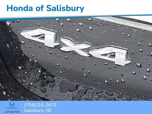 Used 2023 Jeep Grand Cherokee Laredo w/ Luxury Tech Group I image 29