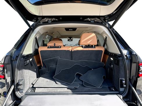 Certified 2024 BMW X7 xDrive40i image 27