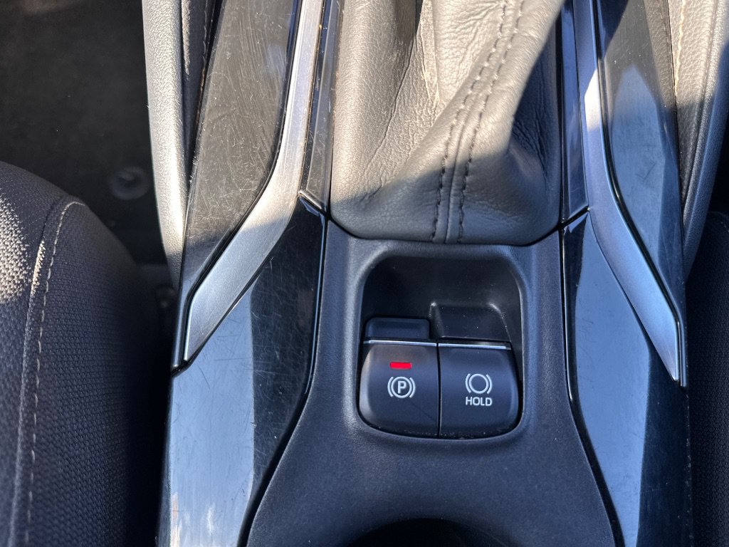 Used 2021 Toyota Corolla SE w/ Carpet Mat Package (TMS) FWD image 29