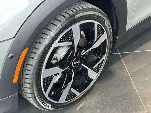 Used 2026 MINI Cooper S image 9