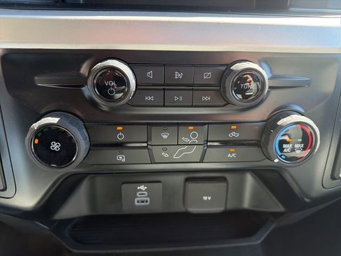 Used 2024 Ford F250 XLT image 18
