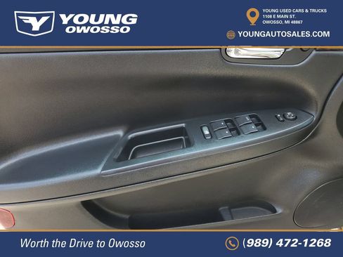 Used 2012 Chevrolet Impala LT FWD image 17
