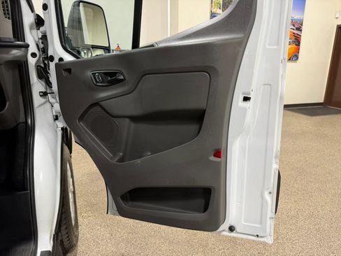 Used 2023 Ford Transit 350 XL RWD image 31