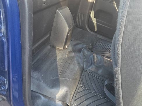 Used 2010 Chevrolet Colorado W/T w/ Power Convenience Package image 16