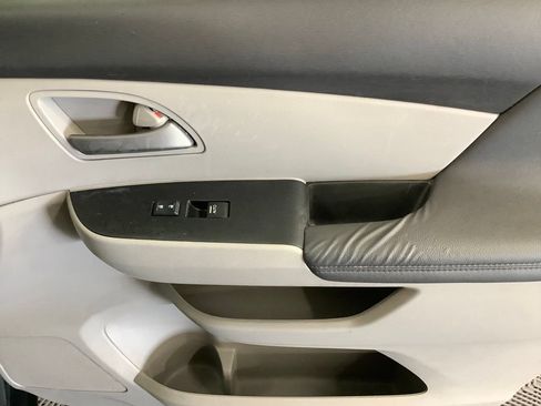Used 2013 Honda Odyssey EX-L image 30