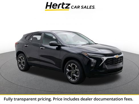 Used 2025 Chevrolet Trax LT FWD image 1