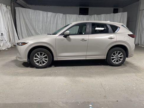 Used 2024 MAZDA CX-5 AWD 2.5 S w/ Select Package image 4