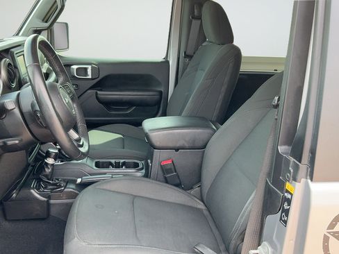 Certified 2020 Jeep Wrangler Sport AWD/4WD image 14