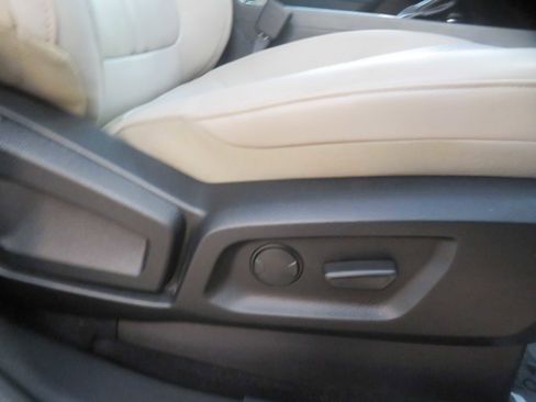 Used 2019 Ford Ranger Lariat w/ Equipment Group 501A Mid AWD/4WD image 27
