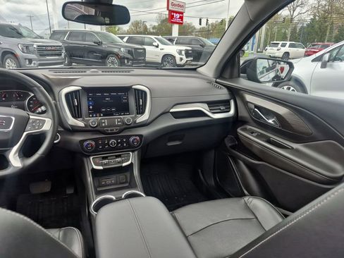 Certified 2023 GMC Terrain SLT AWD/4WD image 10