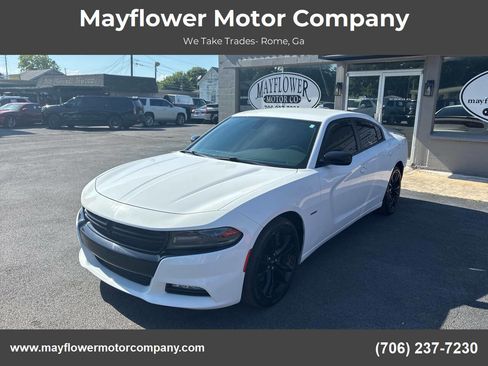 Used 2017 Dodge Charger R/T w/ Blacktop Package RWD image 1