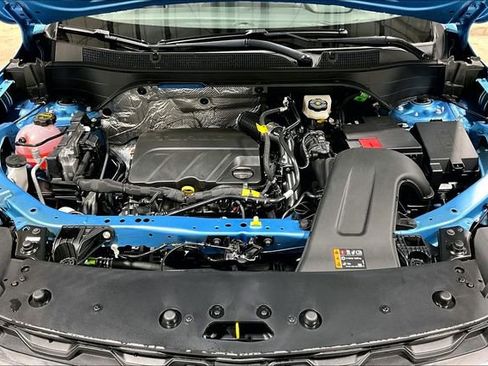New 2026 Chevrolet Trax LS w/ LS Convenience Package FWD image 11