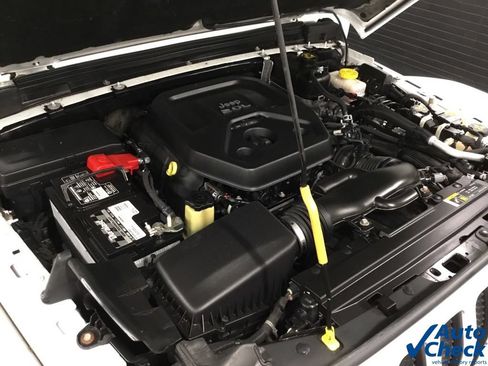 Used 2018 Jeep Wrangler Unlimited Rubicon AWD/4WD image 44