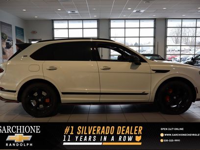 Used 2025 Bentley Bentayga