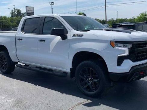 Certified 2025 Chevrolet Silverado 1500 LT Trail Boss w/ Convenience Package II AWD/4WD image 2