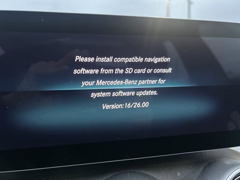 Certified 2021 Mercedes-Benz C 300 4MATIC Sedan image 24