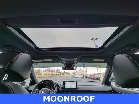 Certified 2023 Honda CR-V Sport Touring image 3