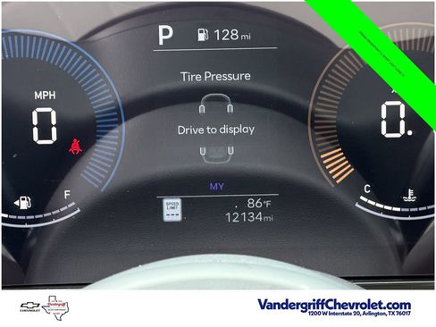 Used 2025 Hyundai Tucson SE FWD image 16