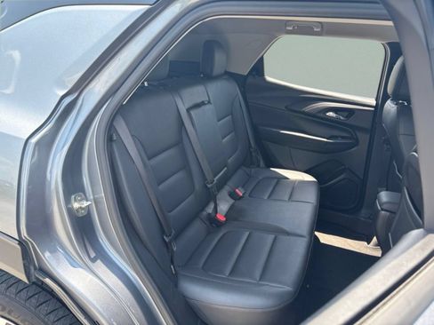 Used 2021 Chevrolet TrailBlazer LT w/ Premium Seating Package FWD image 25
