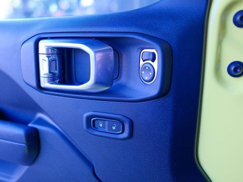 Used 2024 Jeep Wrangler Sport S w/ LED Headlamp & Fog Lamp Group image 13