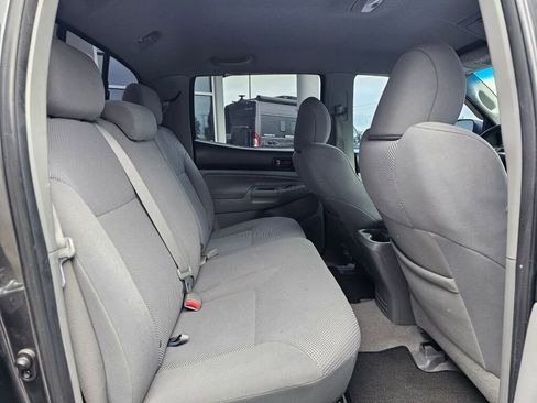 Used 2010 Toyota Tacoma 4x4 Double Cab image 13