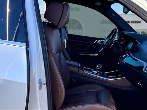 Used 2021 BMW X5 xDrive45e w/ Executive Package image 14