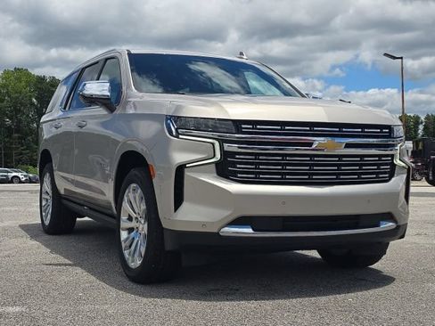 Used 2023 Chevrolet Tahoe Premier RWD image 7