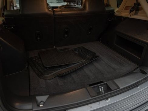 Used 2016 Jeep Compass Latitude image 16